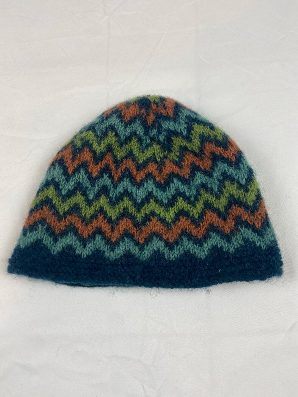Rising Tide Made in Nepal 100% Wool Knit Beanie Hat Chevron Vlue, Green & Brown